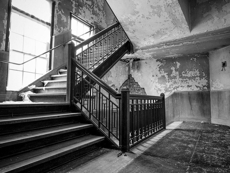 Ultimate Queen City Is Haunted Tour